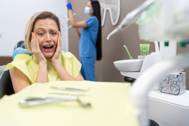 Best Emergency Tooth Extraction in Remsenburg Speonk, NY